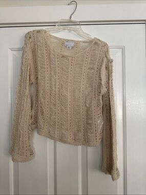 Light Cream Open-Knit Women’s Sweater - Brand: